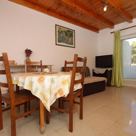Seaside Secluded Apartments Cove Karkavac - Scedro, Hvar - 8801 Jelsa  Rom bilde