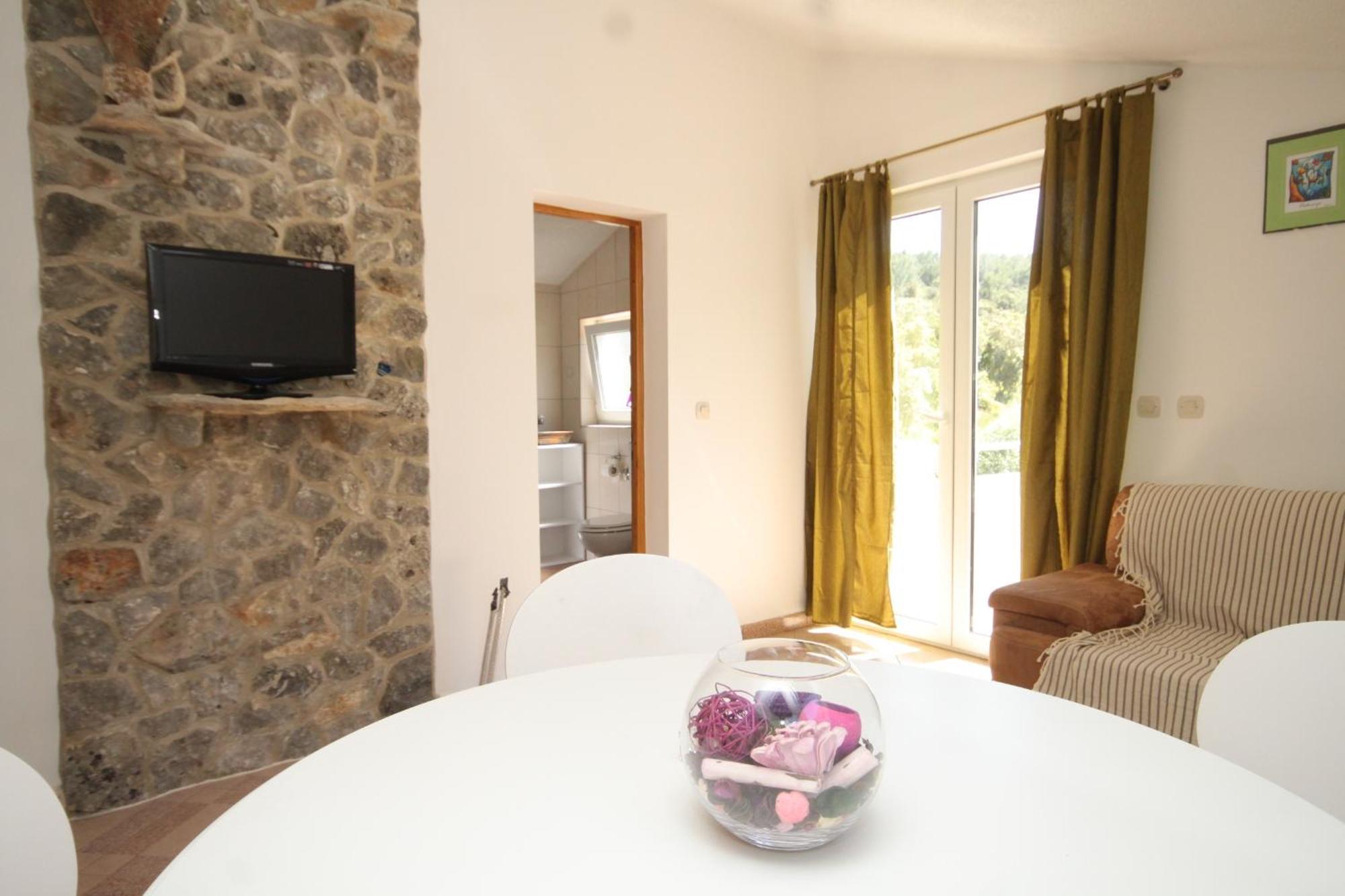 Seaside Secluded Apartments Cove Karkavac - Scedro, Hvar - 8801 Jelsa  Rom bilde
